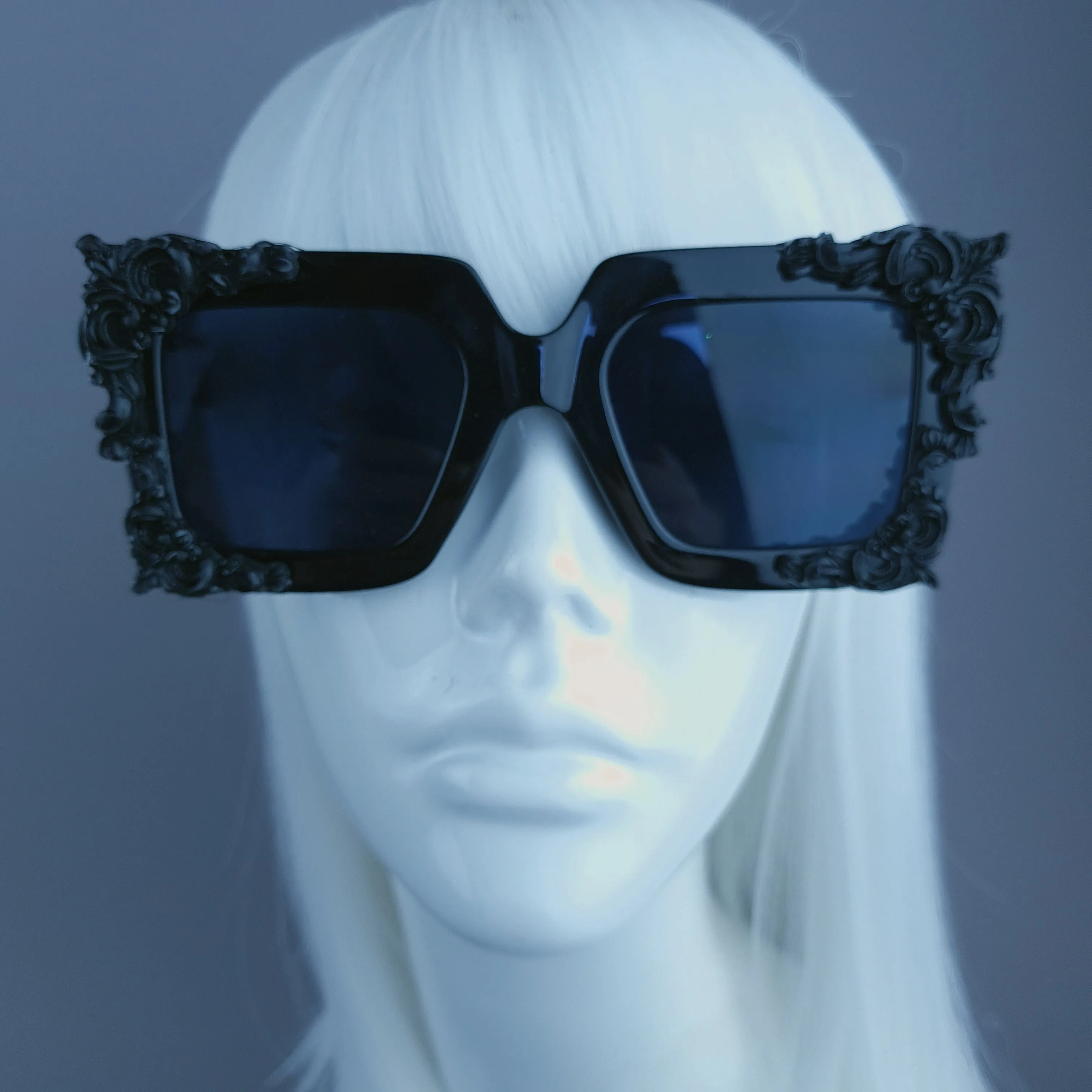 "Dram" Black Filigree Unisex Square Sunglasses